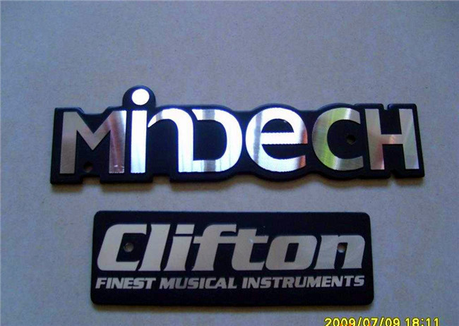 Electronic instrument nameplate